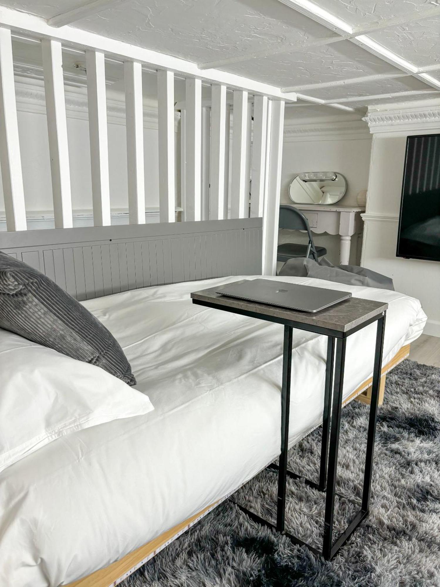 X Hotel Brunswick Square ブライトン エクステリア 写真